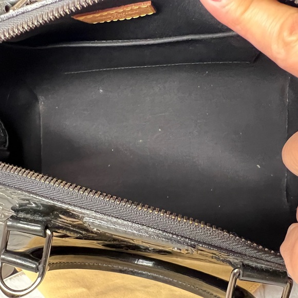 💯Authentic Louis Vuitton Montana PM Handbag - Picture 6 of 10